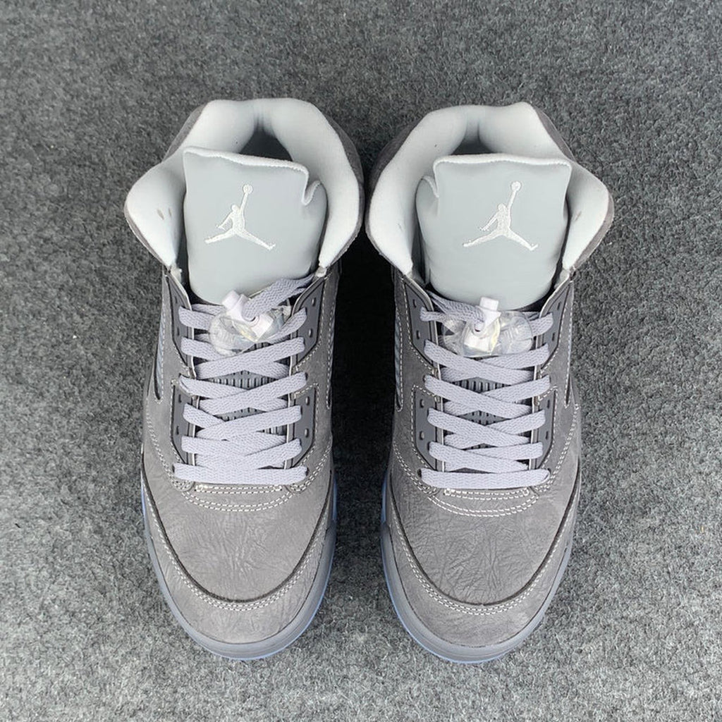 Air Jordan 5 'Wolf Grey' 2026