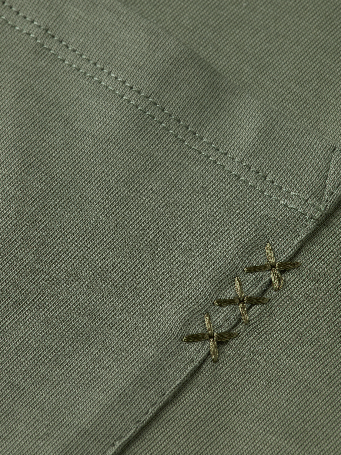 S&S Core Loose-Fit 3 Crosses Tee