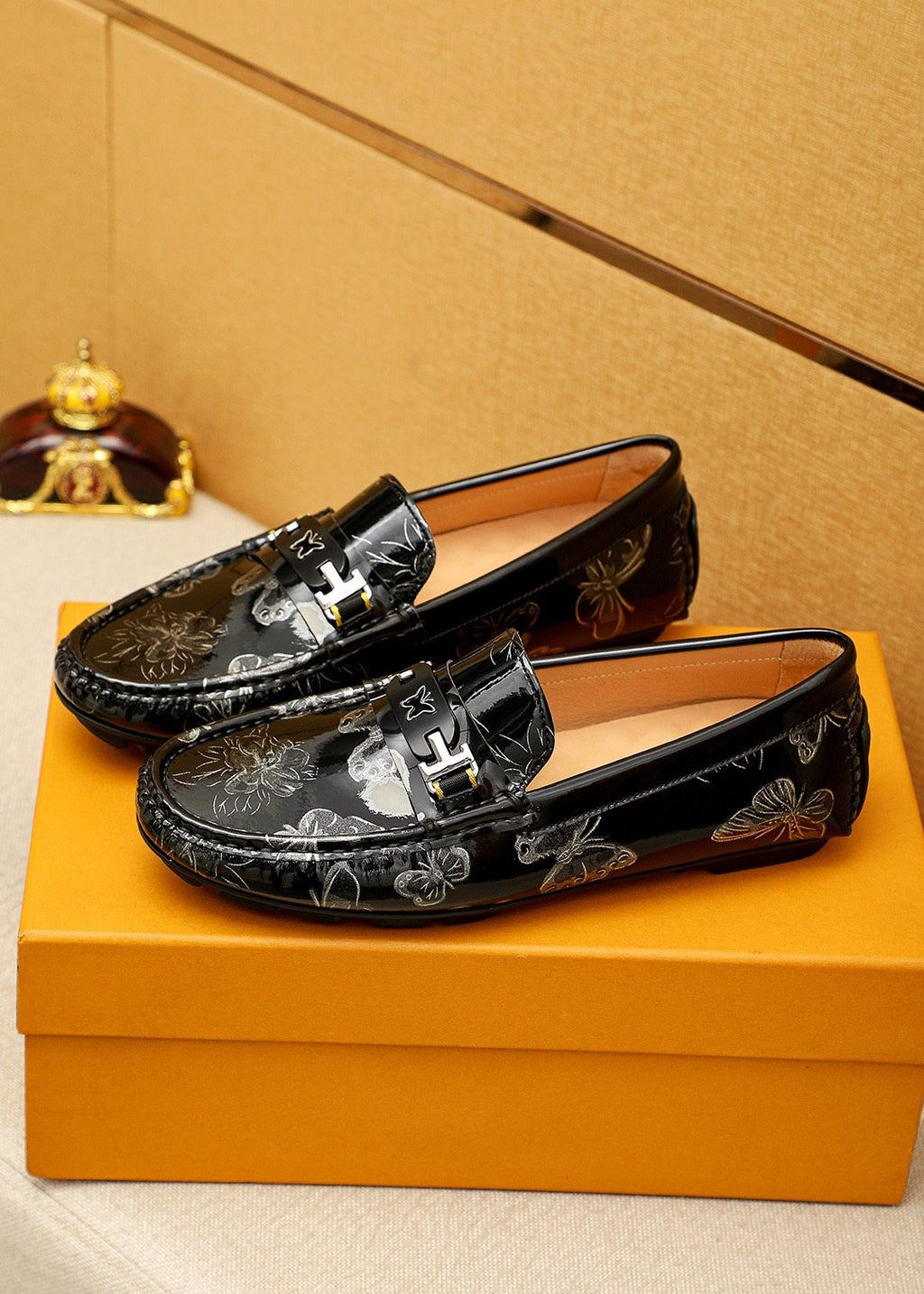 Louis Vuitton Black Floral-Embossed Buckle Loafers